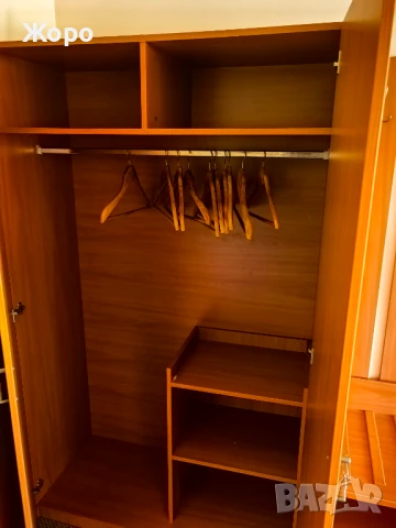 Продаваме трикрилни гардероби, снимка 4 - Гардероби - 50889713