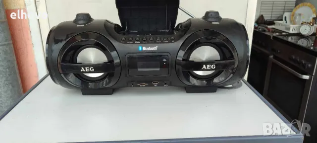 Аудио система AEG SR 4359BT, снимка 2 - Аудиосистеми - 50255015