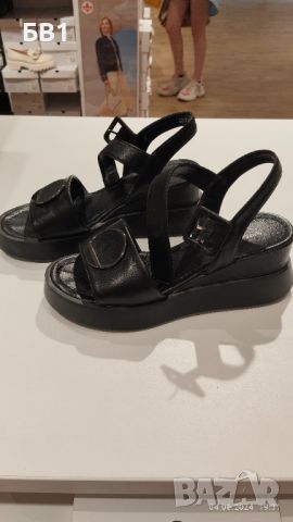 Дамски сандали на платформа 40, снимка 1 - Сандали - 46060172