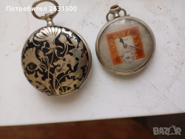 Часовници, снимка 3 - Антикварни и старинни предмети - 52938805