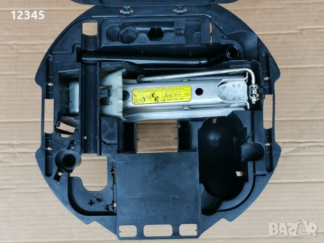 оригинален крик + ключ за гуми за renault clio-modus/рено клио-модус-№12, снимка 1 - Аксесоари и консумативи - 45314257