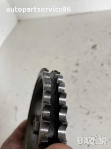 Зъбно колело на разпределителен вал за Mercedes S320 W221 CDI (2008) A6420520001, снимка 3 - Части - 53862706