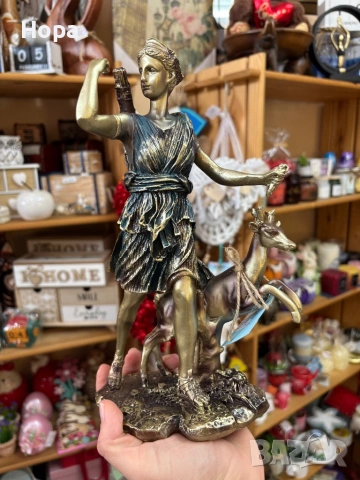 Статуетка на Диана 🏹🌙 Римската богиня на лова, дивата природа и Луната 