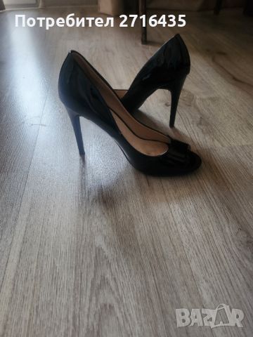 Продавам дамски обувки, снимка 1 - Дамски елегантни обувки - 46295145