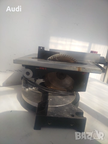 Професионален настолен потапящ циркуляр тип пендула.  Реже и  под ъгъл от 0° до 45° EINHELL 1200W, снимка 2 - Циркуляри - 53836376