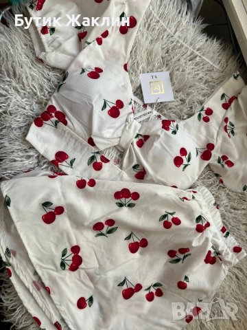 Дамски комплект с черешки , снимка 2 - Комплекти - 53436606