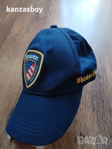 blauer usa - страхотна шапка КАТО НОВА, снимка 3 - Шапки - 51912502