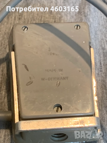 стар микрофон , снимка 4 - Антикварни и старинни предмети - 52029565