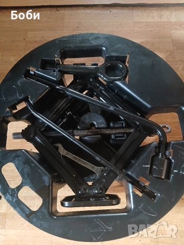 Органайзер с инструменти хюндай кия оем нов, снимка 12 - Аксесоари и консумативи - 52719880