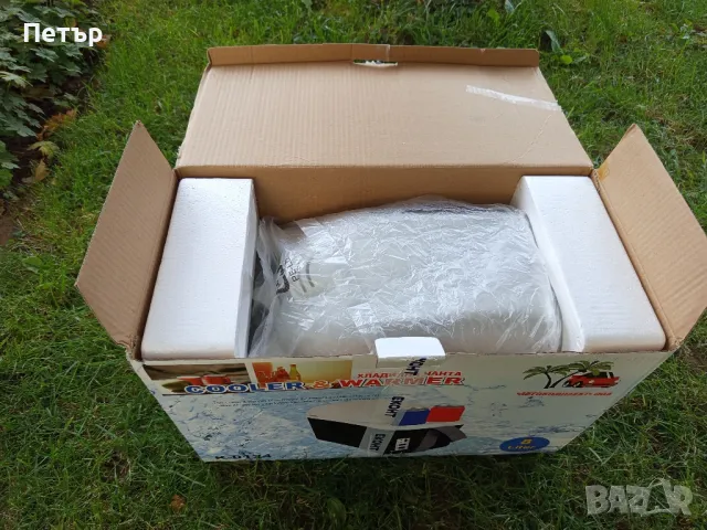 хладилна чанта на 12v u220, снимка 2 - Аксесоари и консумативи - 49786191