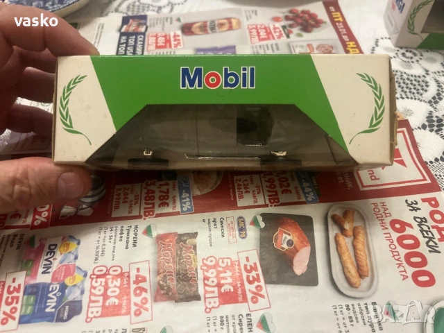 Английско Корги 1:43 Мерцедес W 154, снимка 2 - Колекции - 53250238