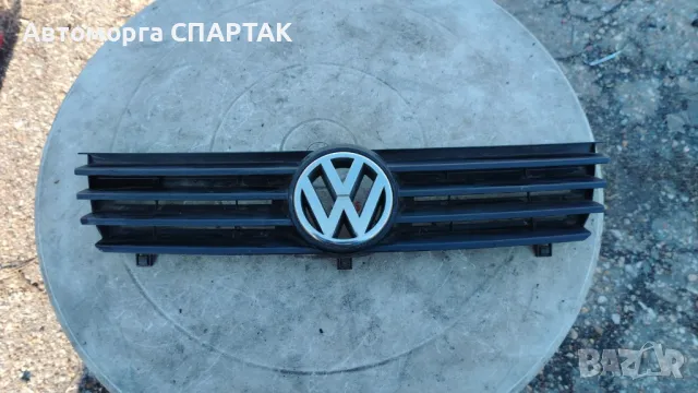 Решетка / маска от Фолксваген / VW Поло 1996г., снимка 1 - Части - 48224967