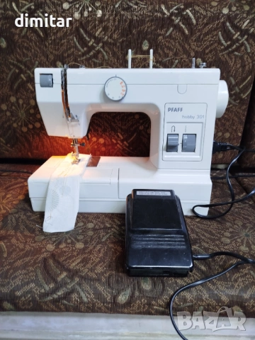 Шевна машина PFAFF HOBBY 301 - 80 W, снимка 3 - Шевни машини - 53721275
