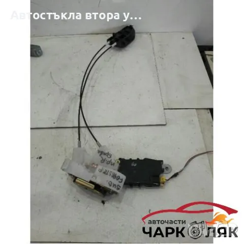 Брава врата предна дясна Субару Форестър, снимка 1 - Части - 48128289