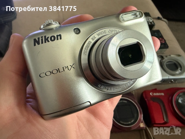 Комплект от 11 употребявани компактни фотоапарата Canon, Pentax, Nikon и други, снимка 9 - Фотоапарати - 54255447