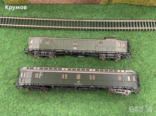 Вагон пътнически поща 4-осен Роко HO 1:87 влак ЖП модел, снимка 4 - Колекции - 54009819