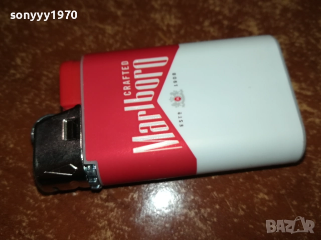 MARLBORO RED-ЗАПАЛКА ЗА КОЛЕКЦИЯ 2310251447, снимка 2 - Колекции - 52155226