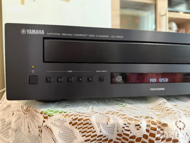Като нов Yamaha CD-C600 