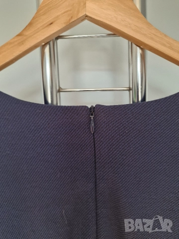 Страхотна дамска рокля ARMANI JEANS размер M/ L , снимка 8 - Рокли - 52828477