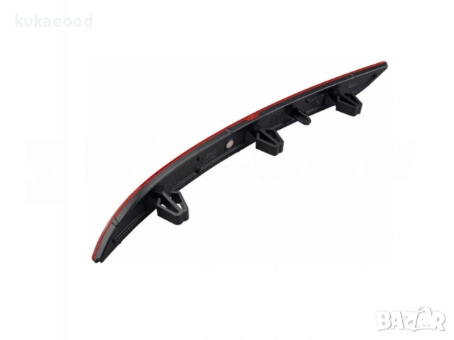 Рефлектор за задна броня на Seat Leon KL MK4, снимка 2 - Части - 54105738