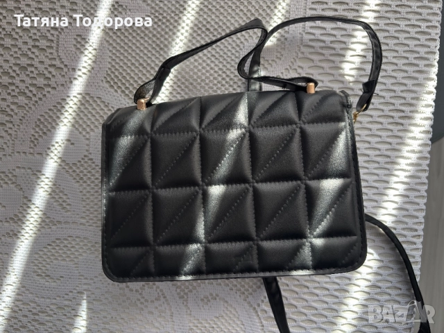 Дамски чанти, снимка 2 - Чанти - 52416927