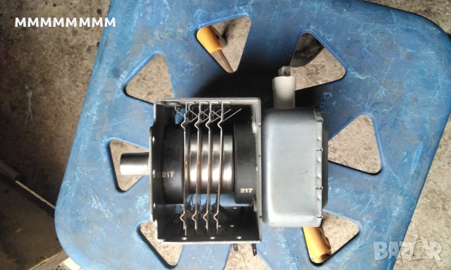 Части от микровълнова MIDEA, снимка 2 - Микровълнови - 54065267