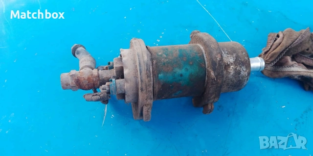 Бензинова помпа за Мерцедес 124 200Е