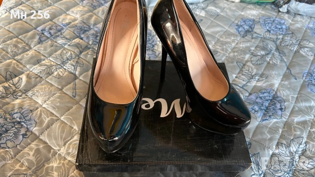 Обувки, снимка 7 - Дамски обувки на ток - 52613456