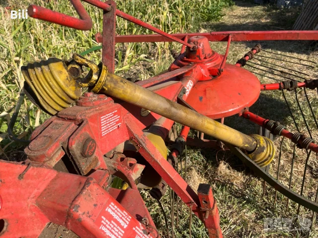 Немски роторен сеносъбирач , снимка 4 - Селскостопанска техника - 51154525