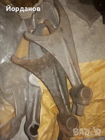 Вилки за скоростна кутия на трактор Т-150к ,кат.№151.37.228 и 151.37.356