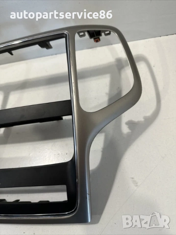 Предна централна конзола за Jeep Grand Cherokee (2012), снимка 3 - Части - 53508618