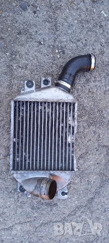 Интеркулер Subaru Forester III