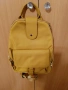 Дамска чанта – раница, цвят горчица, снимка 1