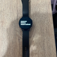 Samsung watch active 2, снимка 2 - Смарт гривни - 45060506