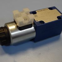 Хидравличен разпределител SACMI-IMOLA R 901020360 directional control valve 24VDC, снимка 1 - Резервни части за машини - 45239284