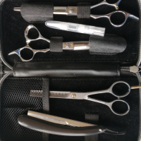 Фризьорски комплект за подстригване, снимка 3 - Фризьорски услуги - 44950391