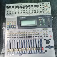 Yamaha O1V professional digital audio mixer with 16 audio inputs. (12 + 2x stereo)

, снимка 2 - Ресийвъри, усилватели, смесителни пултове - 45707069