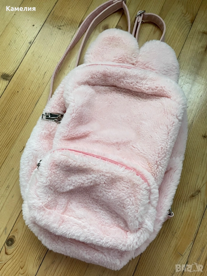 Раница с ушички, снимка 1