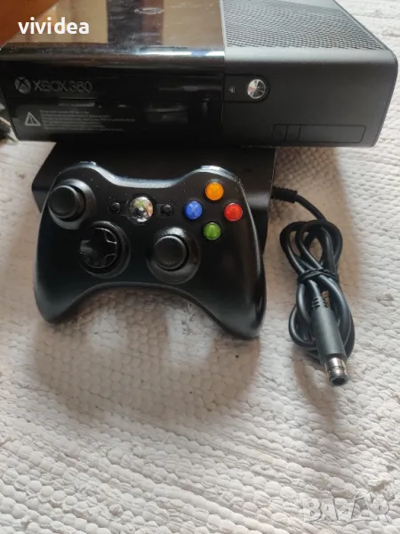 Xbox 360 Slim 250GB джойстик Кинект 17 игри, снимка 1