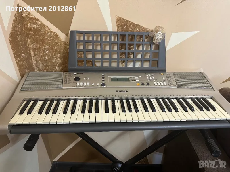 Синтезатор Yamaha PSR E-313, снимка 1