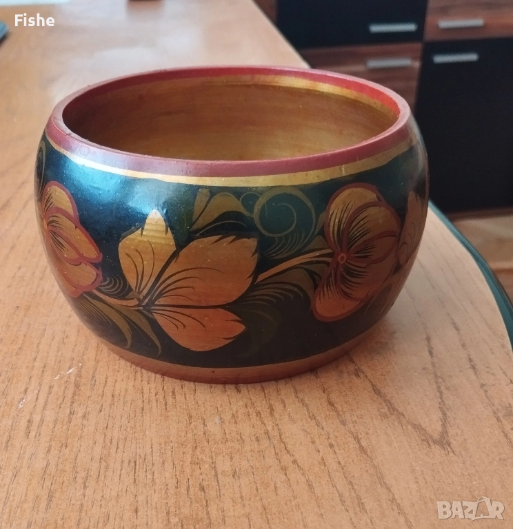 Продавам стара руска дървена паница хохлома, снимка 1