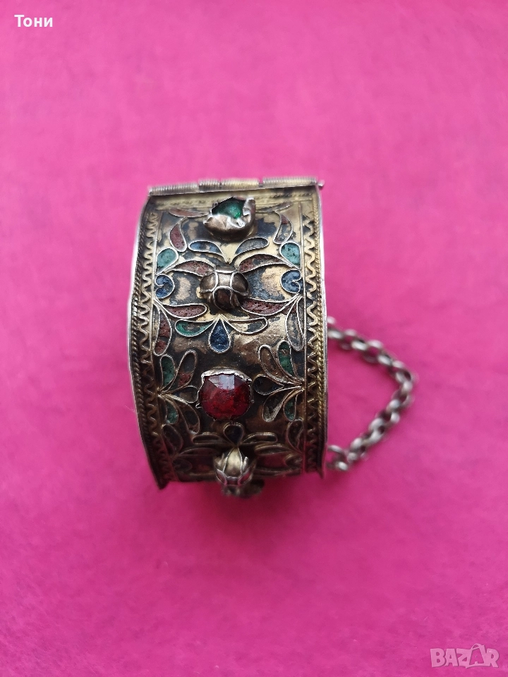 Възрожденска гривна сребро висока проба, позлата, емайл. , снимка 1