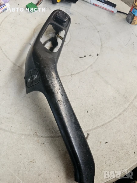 3a0867197e Превключвател за повдигане на прозореца Volkswagen Passat DE1961477-, снимка 1