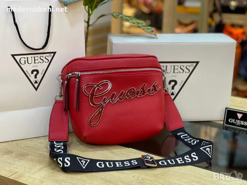 Дамска чанта Guess код 211, снимка 1