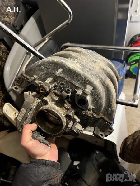 Всмукателен колектор с дросел w220 s320 benz, снимка 1