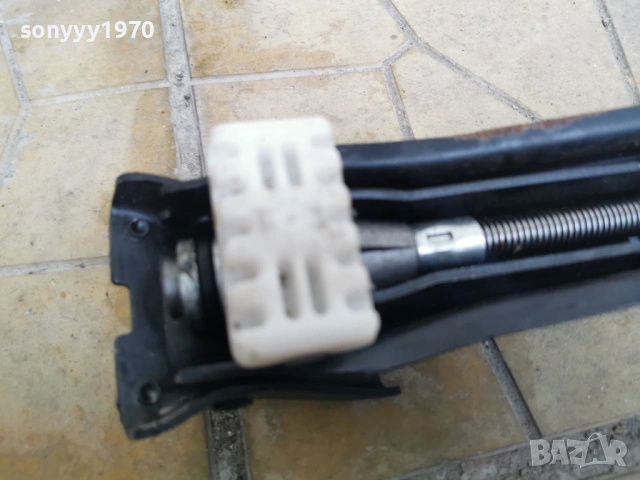 MERCEDES-BENZ КРИК ВНОС SWISS 1001260610LCHERY1, снимка 10 - Аксесоари и консумативи - 53055712