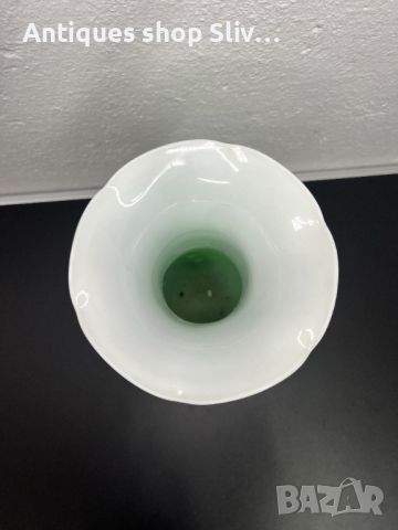 Винтидж зелена стъклена ваза. №5395, снимка 7 - Антикварни и старинни предмети - 45761590