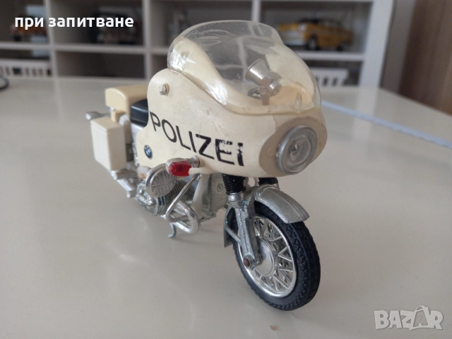 Мотор 1/18, BMW R 1100- RT-P, Maisto и Мотор POLISTIL 1/15 BMW R 75/5 POLICE, винтидж, снимка 8 - Колекции - 50180152