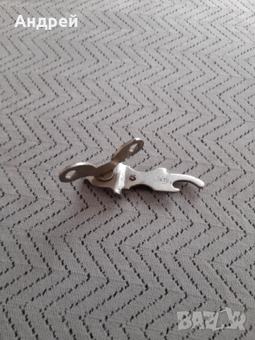 Стара отварачка за консерви #15