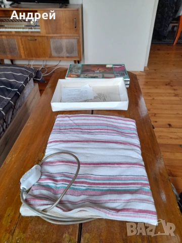 Стара електрическа възглавница Ака Efbe